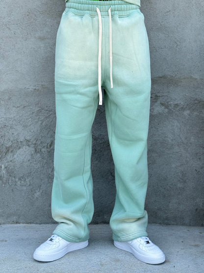 RELAXED GRADIENT SWEATPANTS